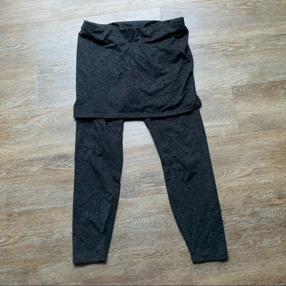 Cabi Space Dye M’leggings Skirt overlay Medium M - Picture 7 of 9
